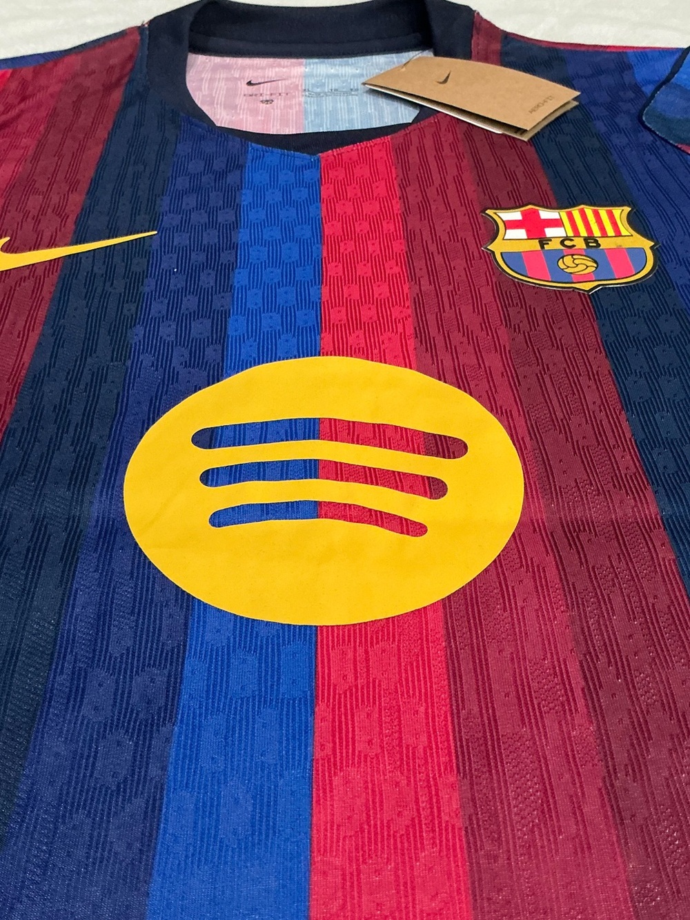 NWT FC BARCELONA 2026/27 Home Jersey Lamine Yamal #10 Player Version  Size XL - Picture 6 of 16